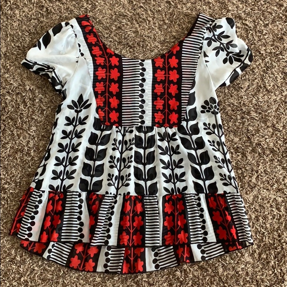 Light blouse - Picture 2 of 3
